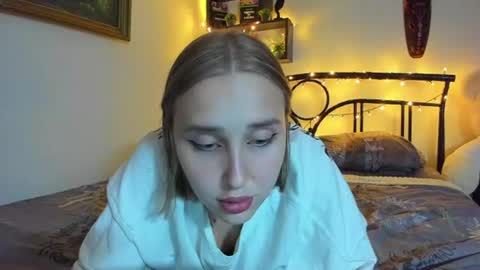 Lina online show from August 4, 9:44 pm