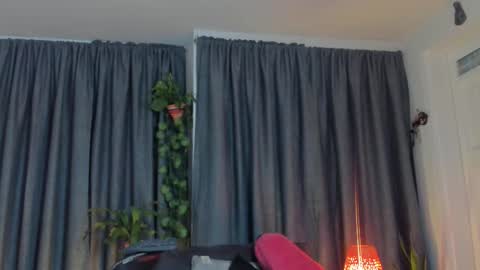 lincom amith online show from September 18, 10:58 pm