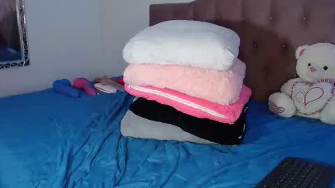 linda online show from November 25, 11:47 pm