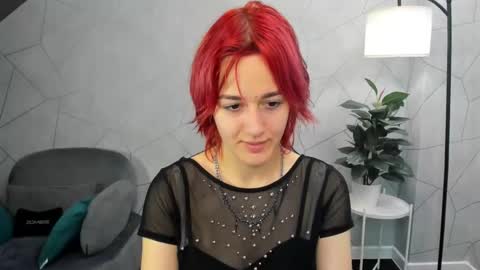 Linda online show from December 15, 9:05 am