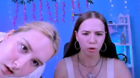 linda_lynx online show from July 23, 9:18 am