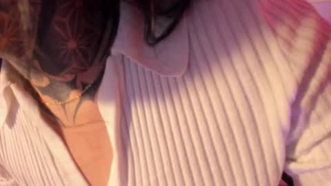 Lindaa maria  online show from October 20, 11:32 pm