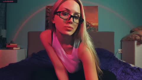 Linda online show from January 26, 5:23 pm