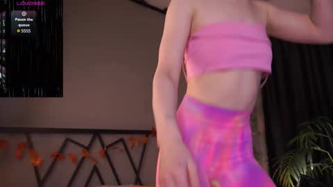 your Linda is back online show from November 22, 4:33 am