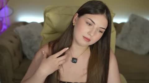 Lindsy online show from July 21, 2:08 pm