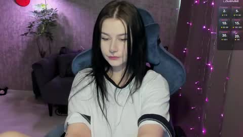 Lina online show from June 2, 7:21 am