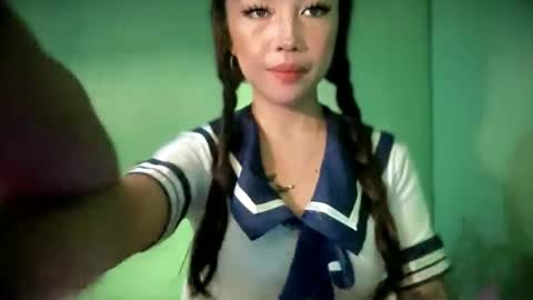 linkingqueens online show from December 21, 9:38 am