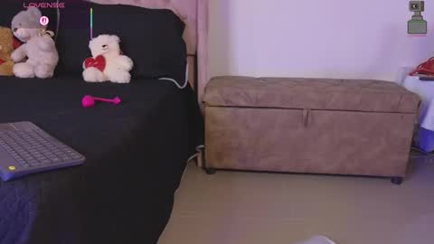 Luciana online show from November 27, 9:33 pm