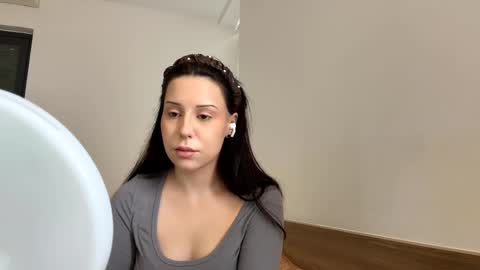 Anna online show from April 5, 4:42 am