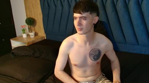 Lio online show from April 3, 3:35 am