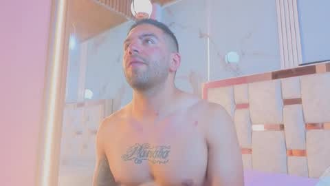 Lion and Aria online show from February 21, 7:17 pm