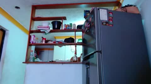 lion_grr online show from October 15, 2:51 pm