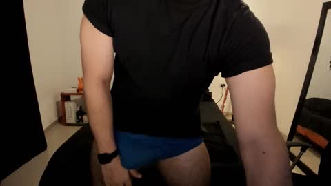 Lion online show from March 11, 2:25 am