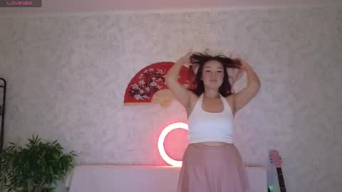 Liora online show from July 22, 3:19 am
