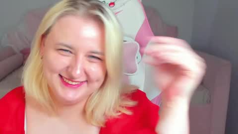 LioraArdyn online show from May 9, 5:08 pm