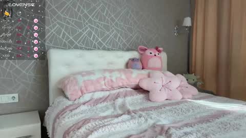 Liory online show from March 14, 11:03 am