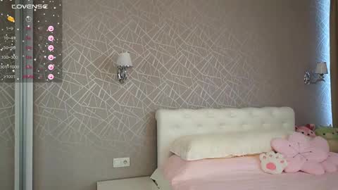 Liory online show from April 17, 9:33 am