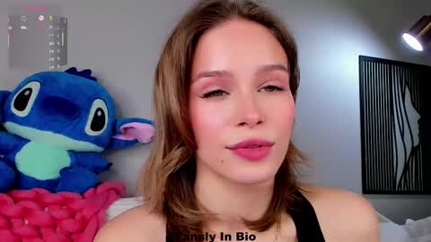 Lina online show from October 14, 1:30 am