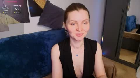 Lisa online show from June 2, 2:24 am