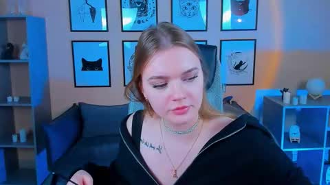Lisa online show from October 24, 6:25 am