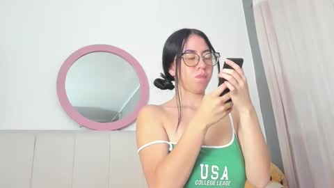 Lisa online show from February 11, 2:35 am