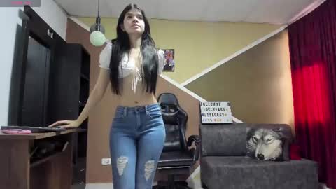 Lisa Gray Independent Model online show from July 20, 7:15 pm