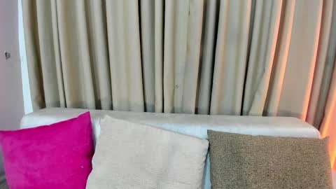 LisaHadwiin online show from February 22, 9:48 pm