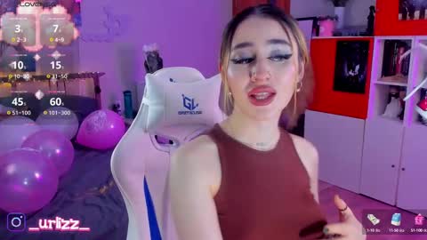   LISA   online show from March 8, 8:35 pm