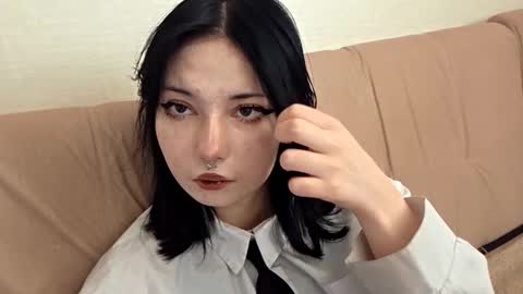 lisandrasteed online show from March 23, 11:04 am