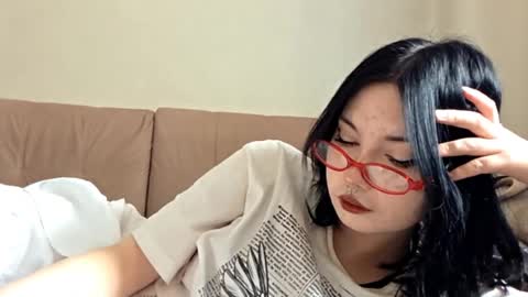 lisandrasteed online show from April 1, 11:55 am