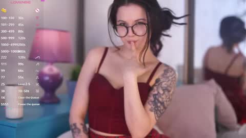 Kira online show from April 12, 7:45 am