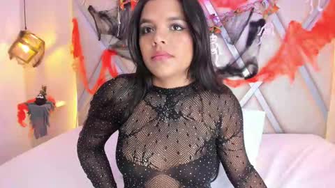 LISA online show from October 22, 8:43 pm