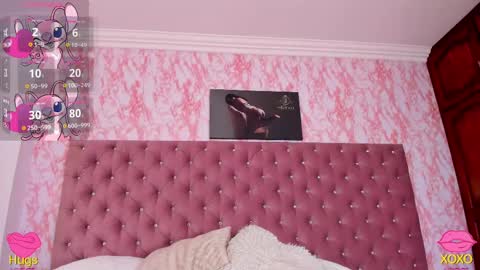 lisawalker_ online show from March 8, 3:02 pm