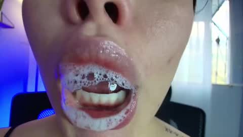 Lisbet online show from March 10, 10:34 pm