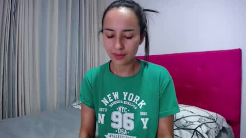 Lisa online show from October 26, 12:11 am