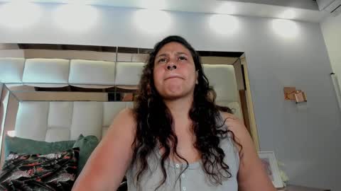 lissaharris online show from January 16, 3:04 am