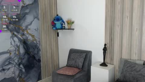 ss  online show from September 9, 9:04 pm