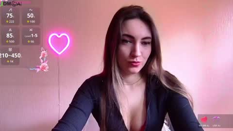 Tina online show from April 21, 2:24 pm