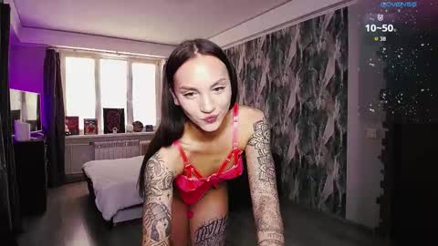 Birdy online show from February 14, 11:46 am