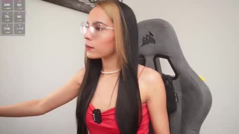 Help me reach 100 likes online show from November 23, 7:23 pm