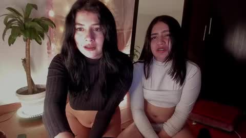 Emily online show from January 2, 7:33 am