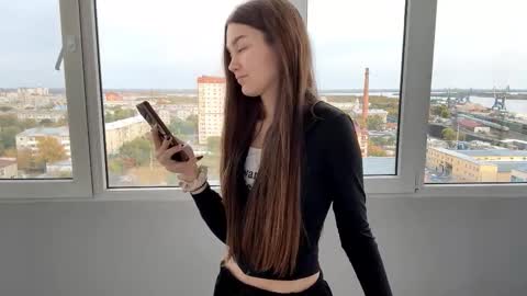 Viiola online show from October 3, 7:16 am