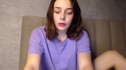 Mia   Im online every day 1530 PM in New York  2030 PM in London online show from November 23, 9:13 pm