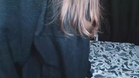 Alice.. online show from October 8, 8:37 pm