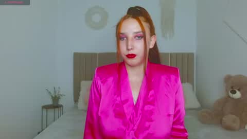 Lisa online show from July 18, 9:06 pm