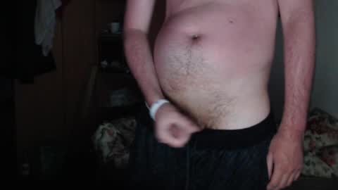 littlealien7 online show from December 31, 8:45 pm