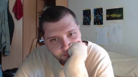 littlealien7 online show from November 10, 10:12 pm