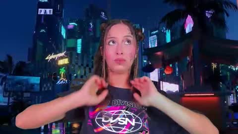 Snapshot of littlee_emma_ chatting on September 14, 3:42 am littlee_emma_ online show from September 14, 3:42 am