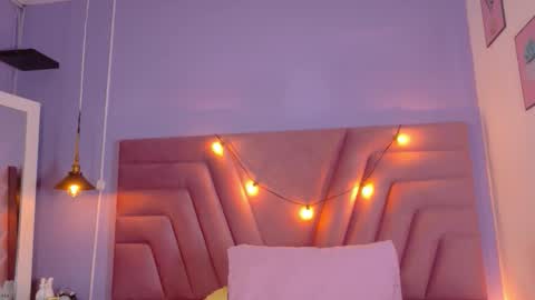 Tania  online show from January 6, 8:24 pm