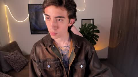 Ferxxo online show from January 1, 6:05 am